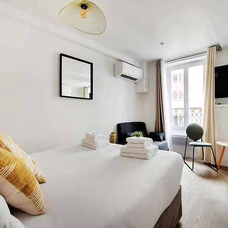 Lovely For Two Persons - Sentier * 巴黎