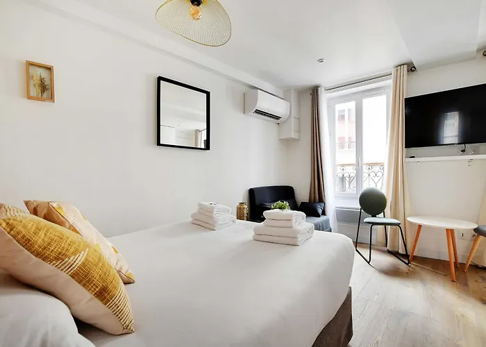 Lovely For Two Persons - Sentier * Париж